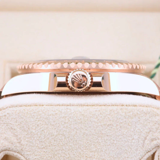 ROLEX GMT MASTER II "ROOT-BEER" ROSE'