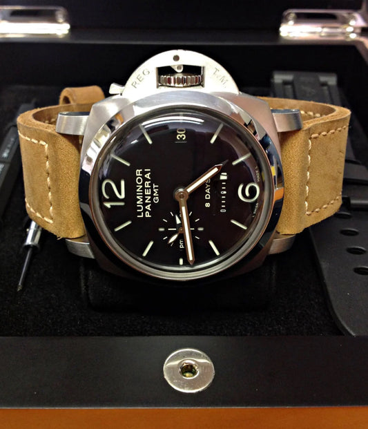 PANERAI LUMINOR GMT 8 DAY