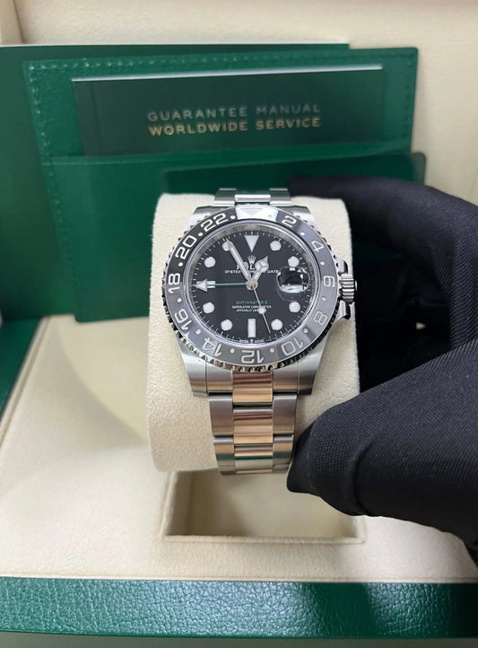ROLEX GMT-MASTER II OYSTER "BRUCE WAYNE"